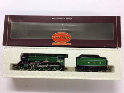 Lot 106 - Hornby Top Link 00 gauge 0-6-0 LNER Class B17/4 'Doncaster Rovers' locomotive and tender 2857, R2056, 4-4-0 BR Schools Class V 'Westminster' locomotive and tender 30908, R317, BR Co-Co- Class 92 Di...
