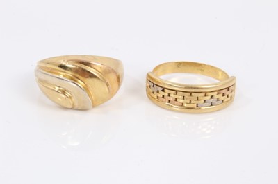 Lot 169 - 18ct gold ring with three colour gold link design, size O and one other 18ct gold abstract design ring, size O½