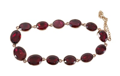 Lot 713 - George III garnet bracelet