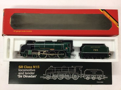 Lot 71 - Hornby OO gauge locomotives LMS lined maroon 4-6-0 Patriot Class 5XP 'Duke of Sutherland' locomotive and tender 5541, R357, LNER blue 4-6-2 Class A4 'Seagull' locomotive and tender 4902, R372, SR l...