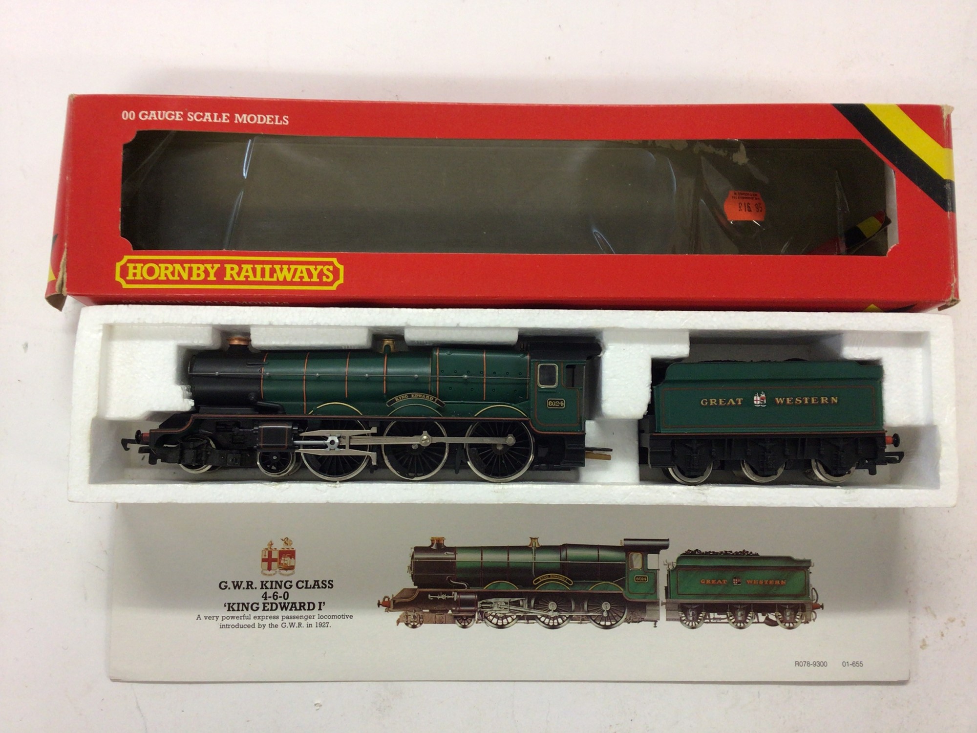 Lot 80 - Hornby OO gauge locomotives BR lined green