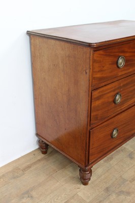 Lot 1417 - Regency mahogany chest of drawers with three long graduated drawers on spool feet, 94cm wide x 50cm deep x 84cm high