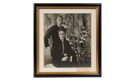 Lot 96 - The Duke and Duchess of Windsor signed presentation portrait photograph dated 1940