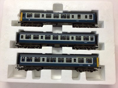 Lot 127 - Hornby OO gauge BR grey / blue 3 car DMU, R403 together with BR lined green 3 car diesel multiple unit Class 10, R369, both boxed (2)