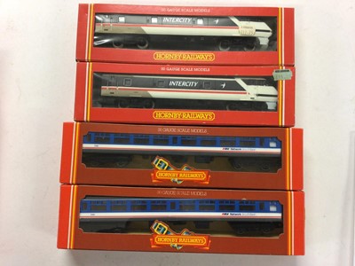 Lot 133 - Hornby OO gauge Intercity coaches including BR Mk4 R268 (x2), R405 (x2), R407 (x2) & R408 (x2) plus Regional Railways BR Mk2a coaches R432 (x2) & R431 together with Network SouthEast BR Mk2 R439 (x...