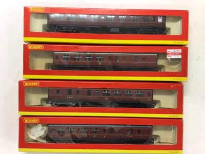 Lot 134 - Hornby OO gauge LMS carriages including Royal Mail R413, Period 3 R4231, R4232 & R4233, Dining car R4095C & R4095, plus eleven others (17)
