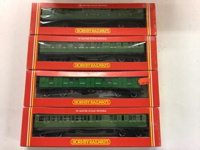 Lot 140 - Hornby OO gauge SR carriages including composite coach R162 (x4), R163, R174, R178 (x2) plus R425 (x2), R441.(x3), R445 (x2), R486 (x2) & R487 (x2), R4009 (x3), R4056 & R4059, all boxed (24)