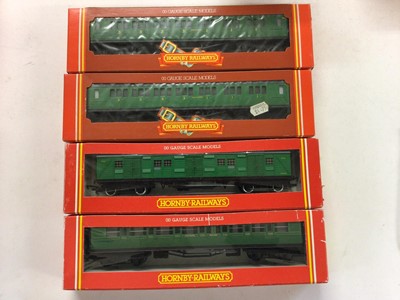 Lot 140 - Hornby OO gauge SR carriages including composite coach R162 (x4), R163, R174, R178 (x2) plus R425 (x2), R441.(x3), R445 (x2), R486 (x2) & R487 (x2), R4009 (x3), R4056 & R4059, all boxed (24)