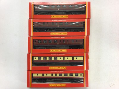 Lot 146 - Hornby OO gauge BR carriages including Centenary Composite coaches R4028 (x2) & R4029, Ex LMS & Ex LNER Brake coaches R443 (x2) & R410 (x3) and Composite coaches R442 (x5), R 447 (x2), R429, R409 (...