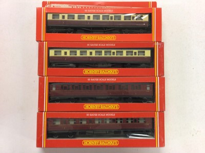 Lot 146 - Hornby OO gauge BR carriages including Centenary Composite coaches R4028 (x2) & R4029, Ex LMS & Ex LNER Brake coaches R443 (x2) & R410 (x3) and Composite coaches R442 (x5), R 447 (x2), R429, R409 (...