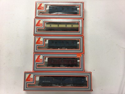 Lot 161 - Lima OO gauge carriages including Continental Sleeping car (wrong box), CIE orange/black coaches 305307 (x2) & 305306, plus four other coaches and five parcel vans (x5), all boxed (13)