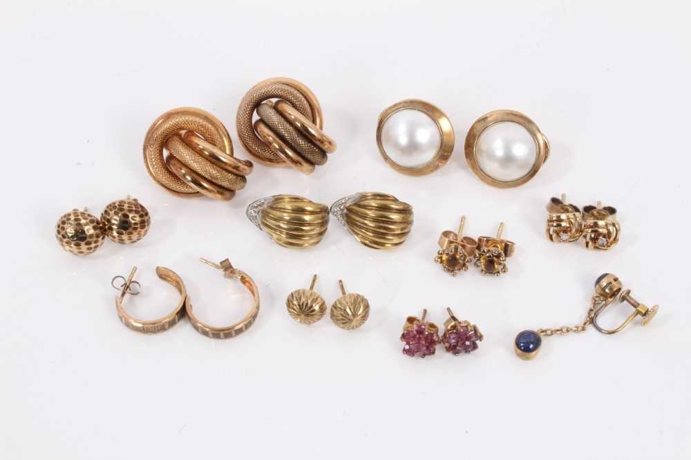 Lot 56 - Group of 9ct gold earrings to include nine pairs and one single screw back earring