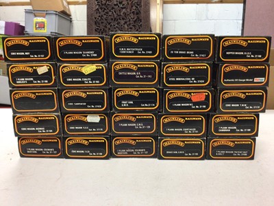 Lot 164 - Mainline OO gauge rolling stock including Hopper, Coke and 7 Plank wagons, all boxed (25)