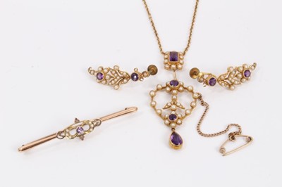 Lot 831 - Edwardian amethyst and seed pearl pendant necklace, open work pendant and pair of earrings (originally one piece) together with a similar Edwardian 15ct gold bar brooch