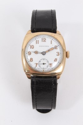 Lot 586 - 1940s gentlemens Longines 9ct gold wristwatch with circular white enamel dial and subsidiary seconds