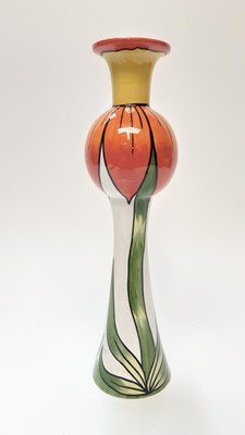 Lot 1188 - Lorna Bailey limited edition large Daffodil vase, no 34 of 75, with certificate