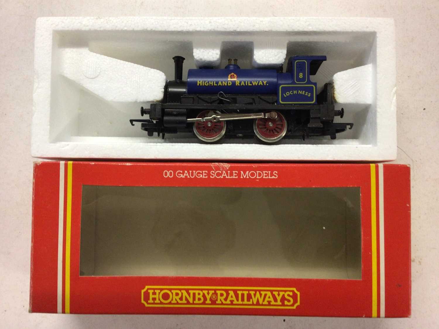 Hornby R165 Lot 62 - Hornby OO gauge locomotives GWR black 0-6-0