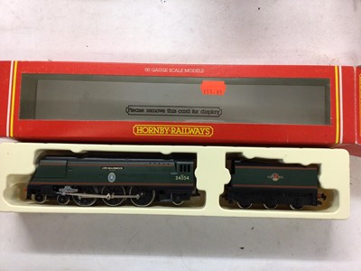 Lot 65 - Triang Hornby OO gauge locomotive ( the last steam engine built by BR) 0-10-0 "Evening Star" and tender 92220, R861, Hornby locomotives LMS maroon 2-6-4 Class 4P locomotive 2312, R299, BR black 2-6...