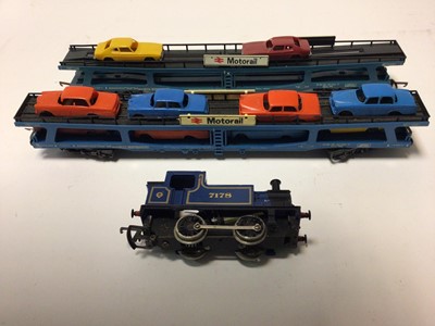 Lot 177 - Lima OO gauge boxed selection of wagons & rolling stock, plus unboxed diesel engines Hornby & Lima and some accessories (qty)