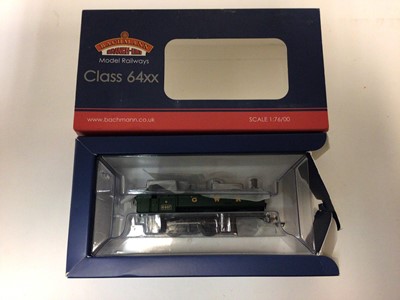 Lot 178 - Bachmann OO gauge Class E4 473 Southern Green, 35-076, Class 64XX GWR 6407 (end flap missing), Modified Hall Class 7904 BR lined black Early Emblem 'Fountains Hall', 31-783 plus Hornby OO gauge BR...