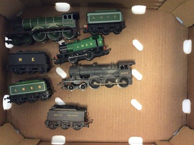 Lot 190 - Railway Hornby OO gauge selection of unboxed locomotives, carriages unboxed including Hornby Triang (Custard) Grafar Ltd, rolling stock including boxed items Hornby, Bachmann etc. (qty)