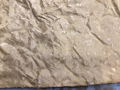 Lot 2088 - Set of six various gold silk damask curtains and three ensuite pelmets