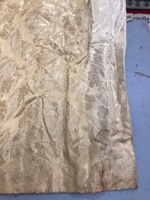 Lot 2088 - Set of six various gold silk damask curtains and three ensuite pelmets