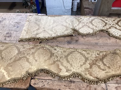 Lot 2088 - Set of six various gold silk damask curtains and three ensuite pelmets