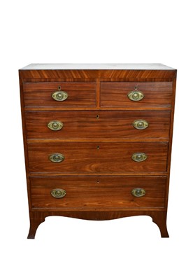 Lot 1318 - Regency mahogany chest of drawers