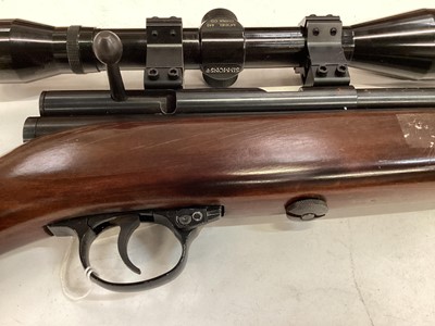 Lot 1010 - SMC CO2 powered .22 air rifle with scope