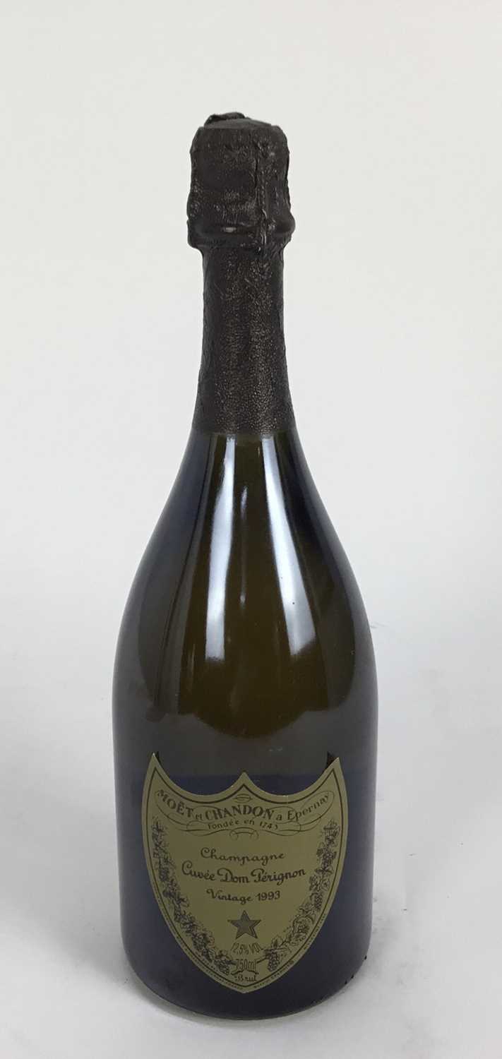 Lot 2 - Champagne - one bottle, Moët & Chandon Dom Perignon 1993