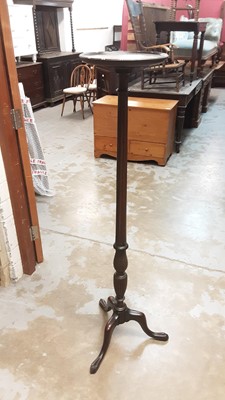 Lot 1133 - Mahogany torchère on tripod base                                                                             £40-60