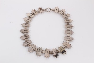 Lot 490 - Victorian silver collar necklace