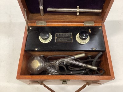 Lot 2610 - Vintage Everay medical Ultra Violet machine