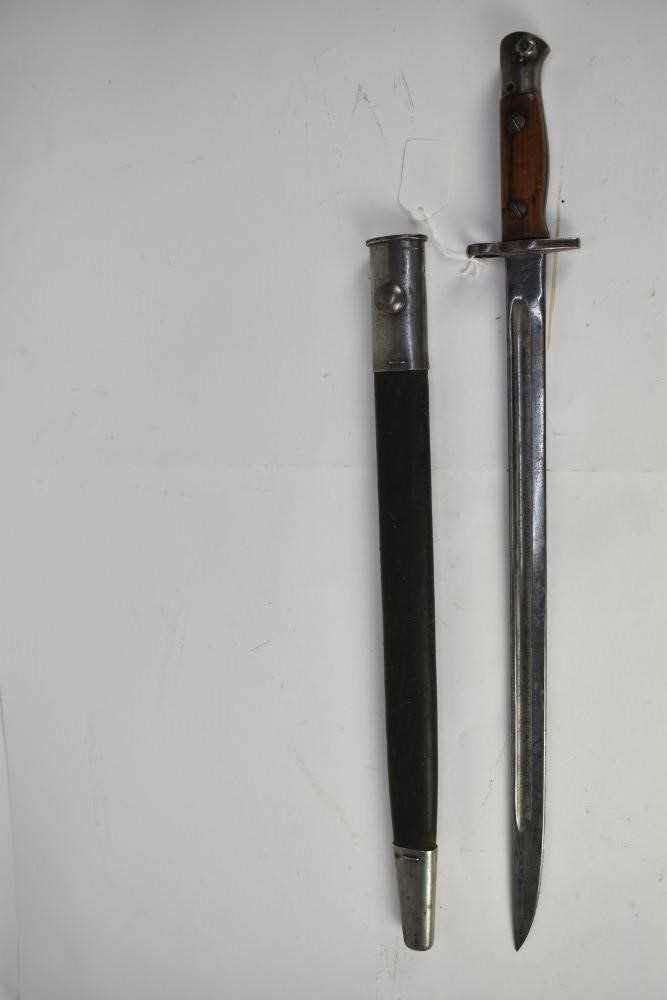 Lot 924 - British 1907 Pattern Enfield bayonet with scabbard