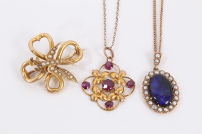 Lot 272 - Edwardian yellow metal seed pearl brooch and two gem set pendants on 9ct gold chains