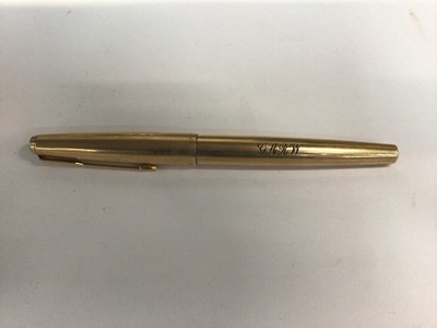 Lot 2686 - Two 1960s Parker gold plated pens and lot pens and propelling pencil (6)