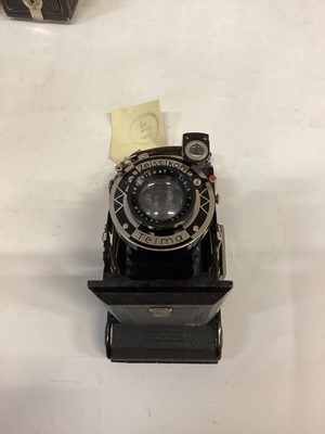 Lot 2371 - Pacemaker hand held video camera, Voightlander camera and other camera (1 box)