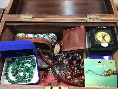 Lot 802 - Wooden work box containing vintage costume jewellery, silver jewellery, wristwatch and bijouterie