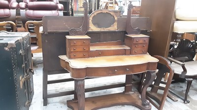 Lot 1039 - Victorian mahogany dressing table