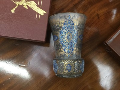 Lot 4 - Good quality enamelled glass vase