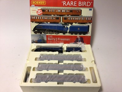 Lot 216 - Hornby The Barry Freeman Collection 'Rare Bird' limited edition print OO gauge train pack including BR blue 4-6-2 Class A4 'Kingfiher' locomotive and tender, two BR teak 3rd Class corridor coaches...