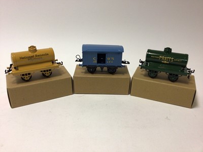 Lot 18 - Hornby Series O gauge selection of rolling stock tankers & wagons, all in buff coloured boxes (9)