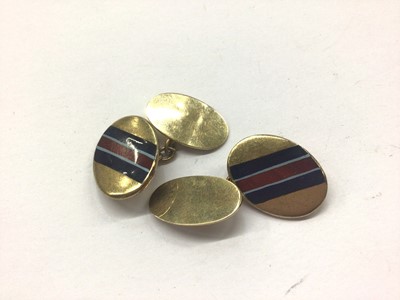 Lot 816 - Pair of 9ct gold enamelled cufflinks