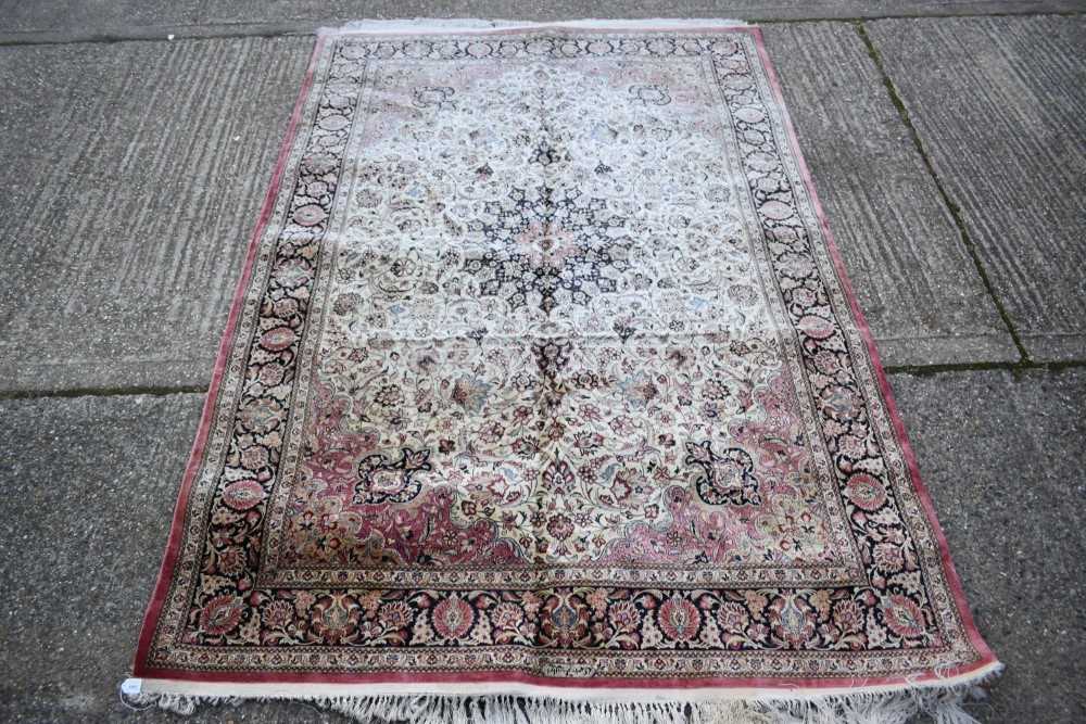 Lot 1511 - Modern Kashan part silk carpet