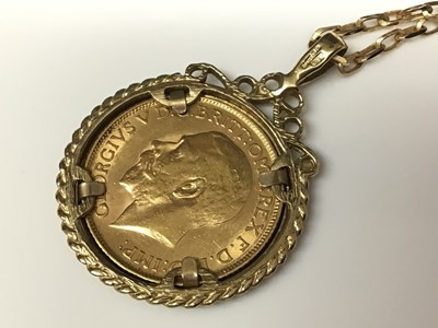 Lot 2 - George V gold full sovereign 1911, in 9ct gold pendant mount on 9ct gold chain