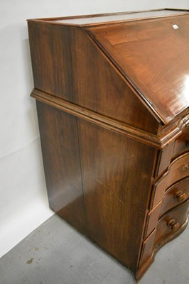 Lot 1001 - 19th century Dutch Colonial bureau