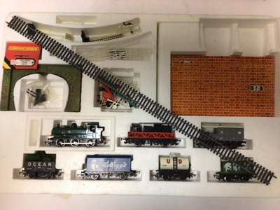 Lot 1920 - Hornby OO train sets and accessories
