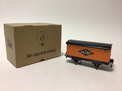 Lot 22 - Three Paya Van models, W J Vintage rolling stock, plus 2 Parkside Dundas Wagon Kits (Constructed), all boxed (6)