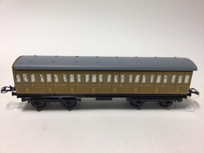 Lot 40 - Railway Middleton Products Australia Hornby Series style O gauge LNER No.2 Coach all 3rd, No.2 Passenegr Coach all 3rd, both in Hornby Series boxes (2)